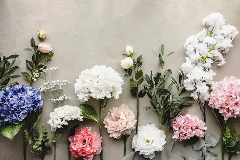 Kunstig blomst Hvit Peon, 35cm